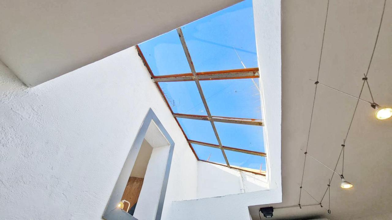 GregBnb-com - T2 CLIMATISÉ Mezzanine - Atypique - Centre Ancien Tolone Esterno foto